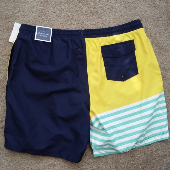 CLUB ROOM TRUNKS - Picture 3 of 4